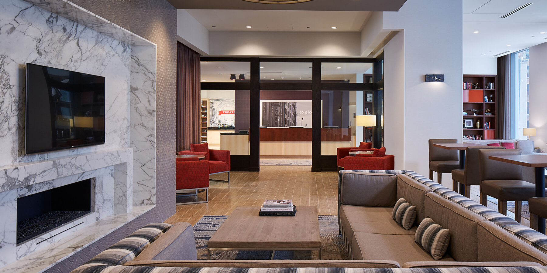 ステーク カジノ バカラ建設 シカゴ - 暖炉のあるハンプトン イン & ホームウッド スイーツ ラウンジ席