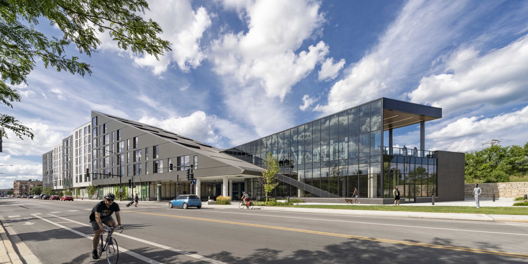 三角四角の外観