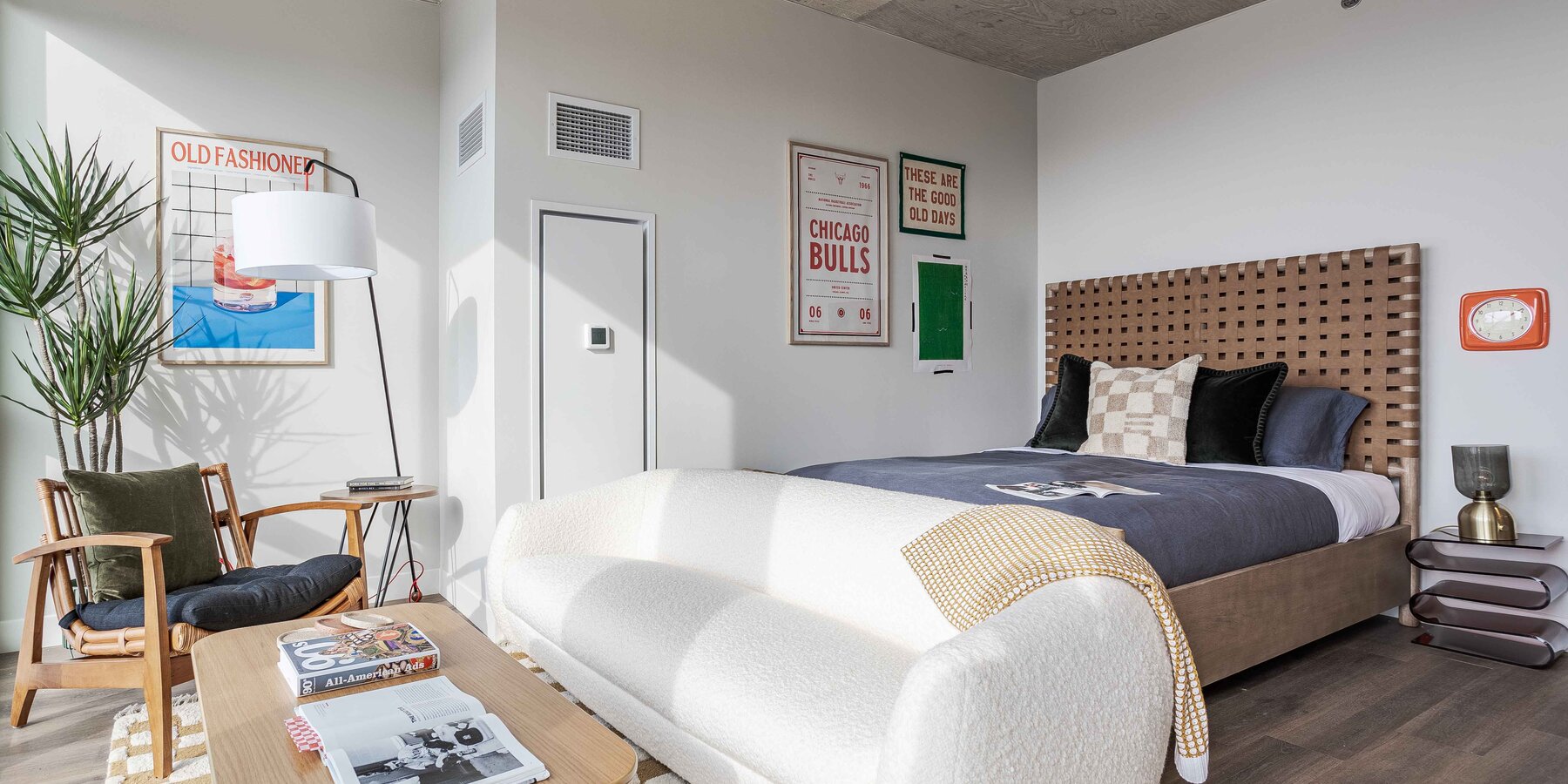 カジノ バカラ_1114 West Carroll_集合住宅