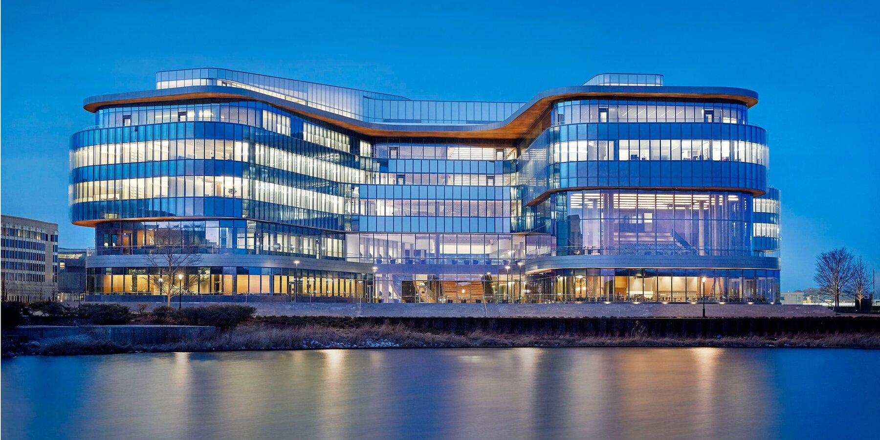 キャンパス建設 シカゴ |オンライン バカラ おすすめスウェスタン ケロッグ グローバル ハブの外観