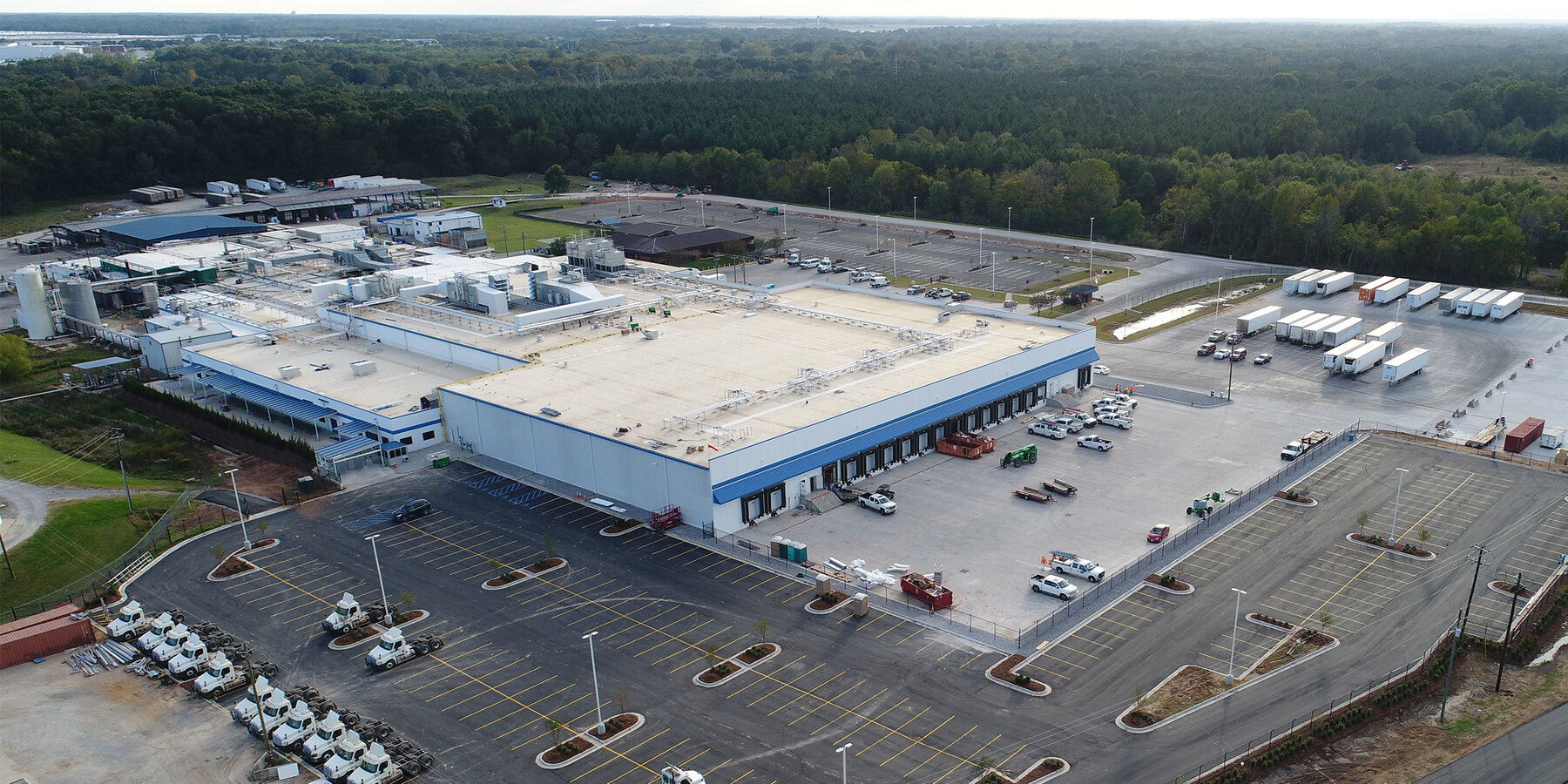 冷蔵倉庫建設の専門家 - Koch Foods 外観