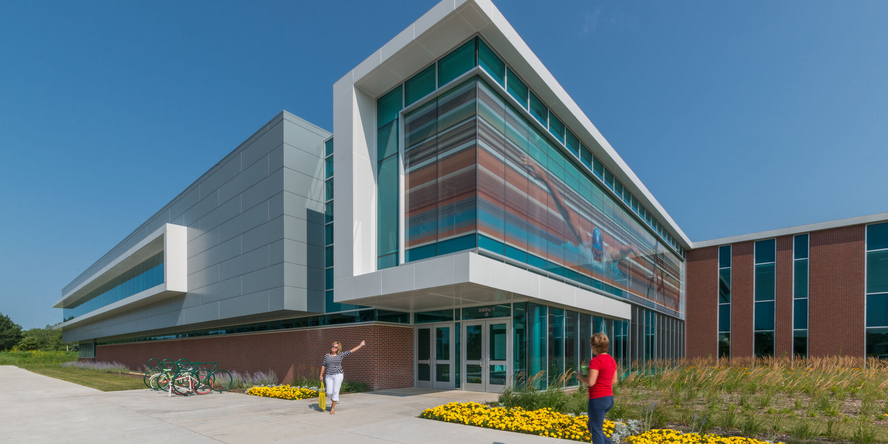 大学オンライン バカランパス建設 - モレーン バレー オンライン バカラ カレッジの外部入口