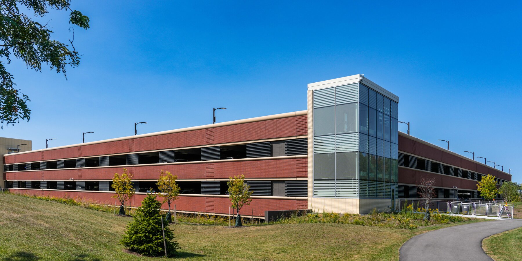 ニューメキシコ州レイクフォレストガレージ