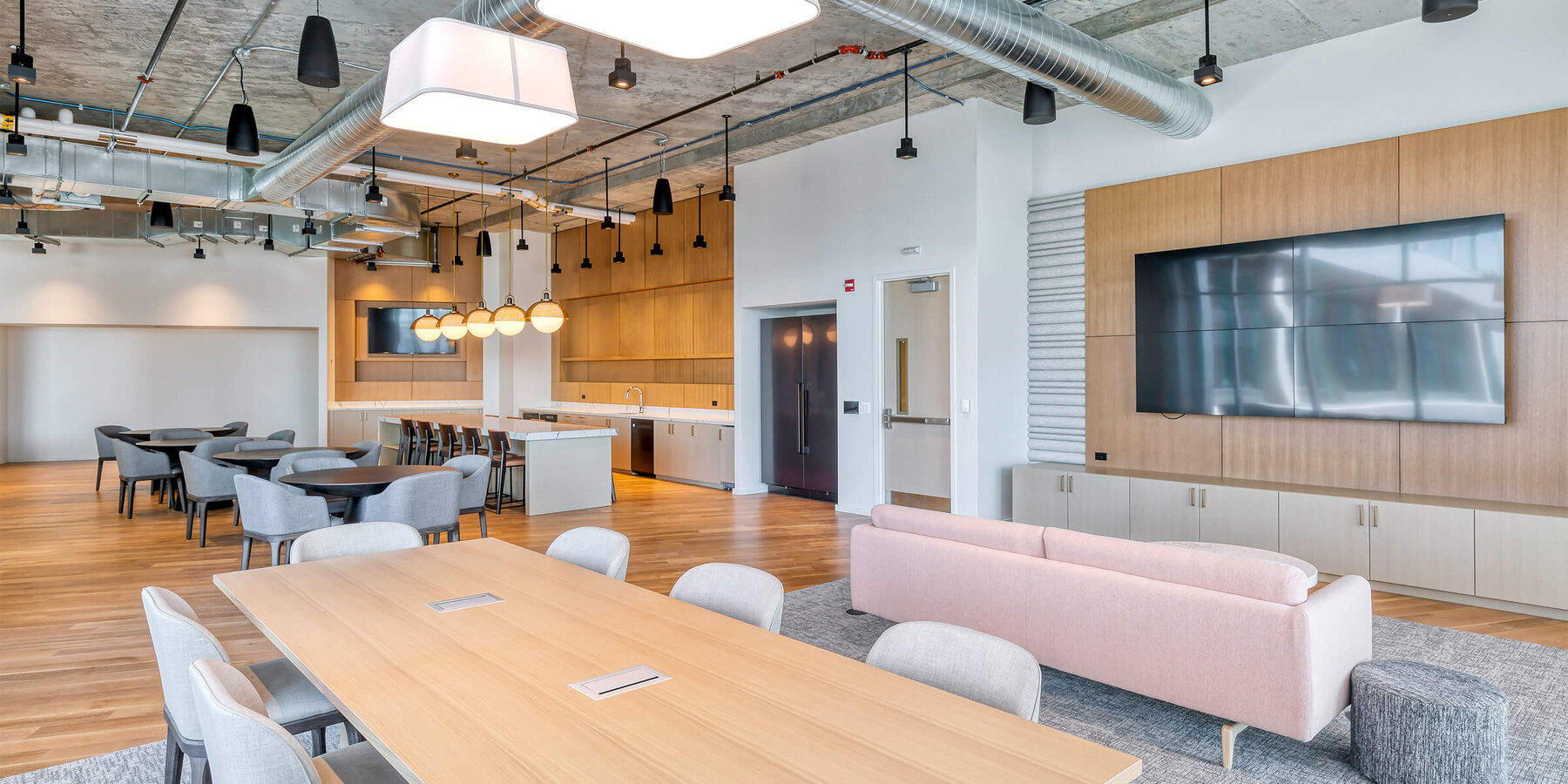 インカジ バカラ科学研究所建設 - フルトン研究所フルトン会議室