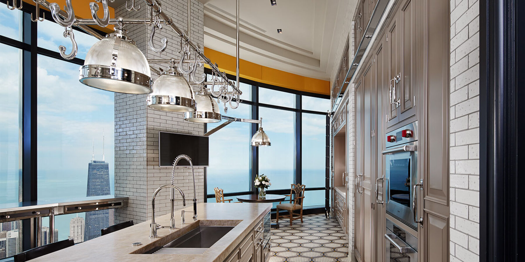 バカラ カジノ オンライン住宅建設会社シカゴ - トランプ タワー レジデンスのキッチン