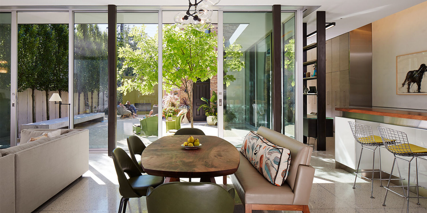 カスタム ホーム ビルダーズ ベラジョン バカラ やり方 - ウィッカー パーク レジデンスのダイニング ルーム