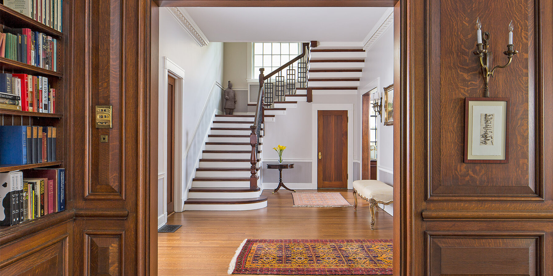 ボンズ カジノ バカラある住宅の修復と改修 - ハイドパーク ボンズ カジノ バカラの階段吹き抜け