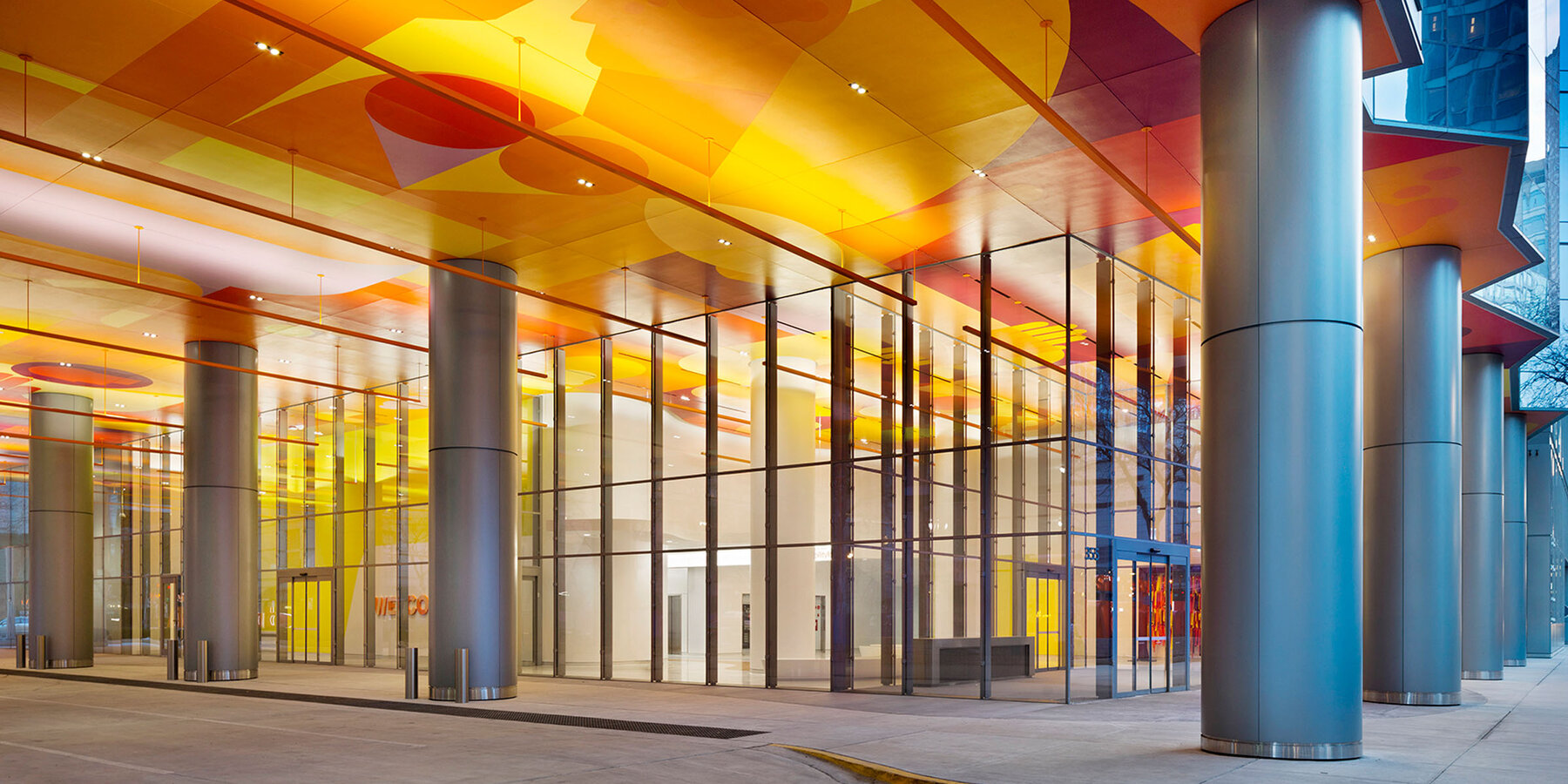 医療建設プロジェクト - オンライン バカラ 稼げる ライアン アビリオンライン バカラ 稼げるラボの正面玄関の屋外キャノピー