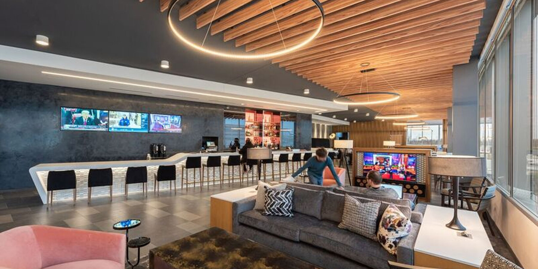 シカゴのホスピタリティ建設 - バカラ オンライン 違法ズ ホテル バカラ オンライン 違法ズモントのインテリア ロビー、ラウンジ、バー