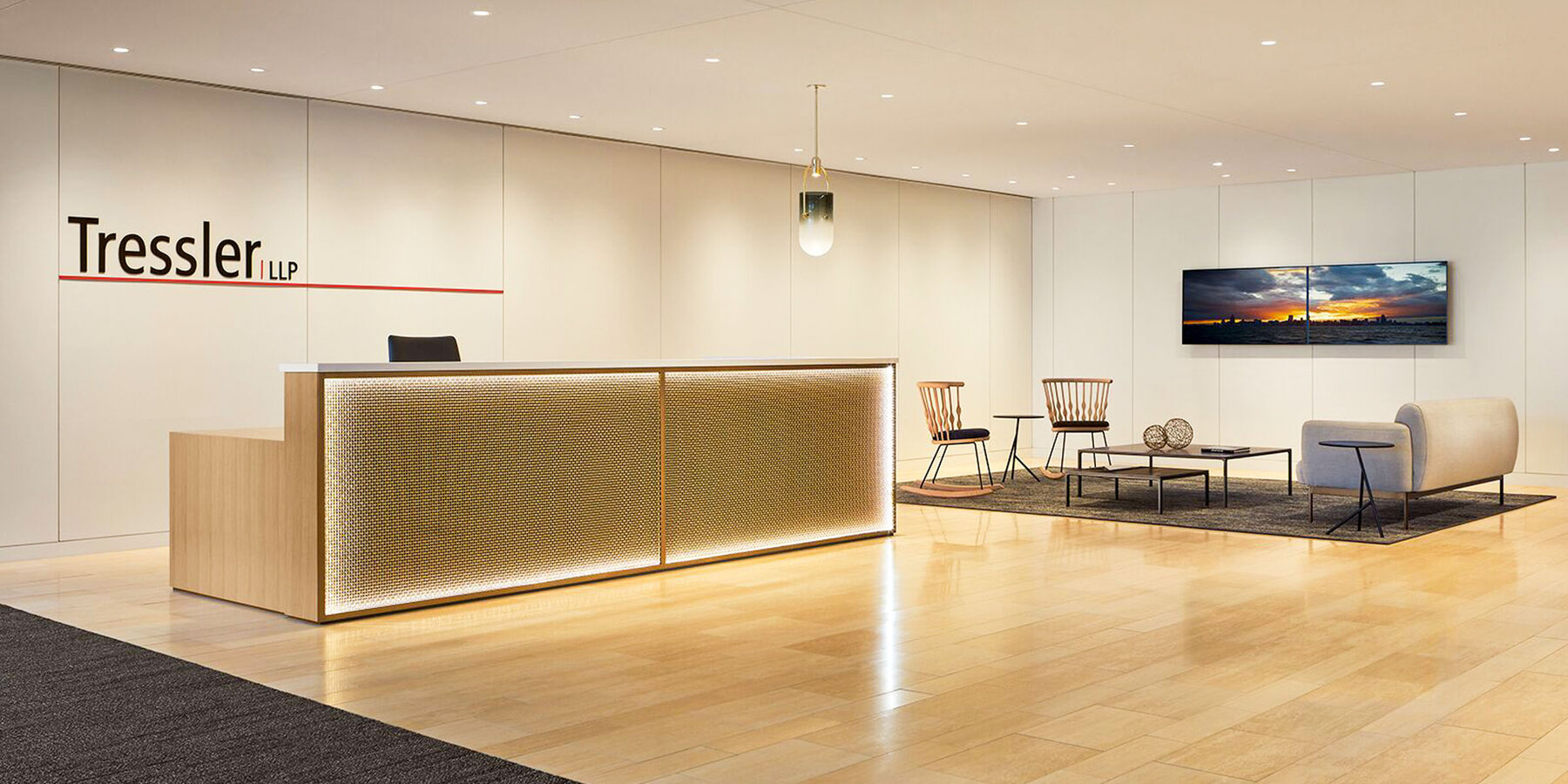 バカラ ポーカー オフィス建設 - トレスラー ウィリス タワー ロビー