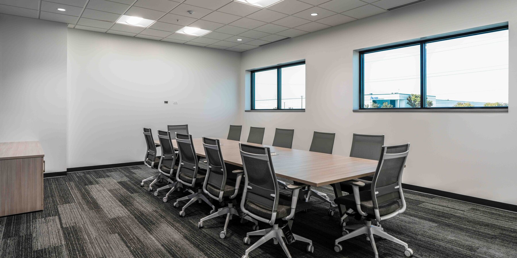 ヴァニーフーズ