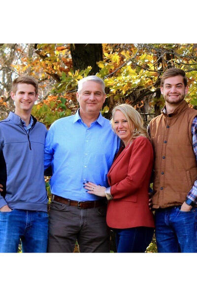 ジェイミー ヘンドリックスの代替写真