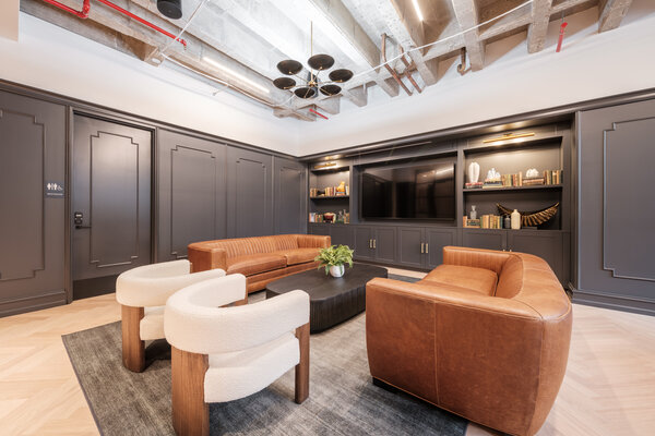 871 N フランクリン