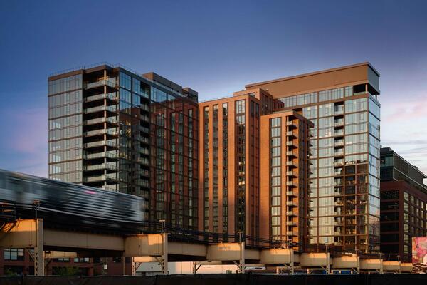 210 N アバディーンの外観