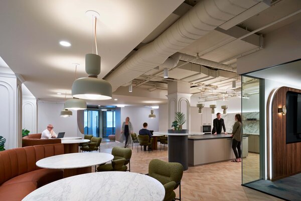 222 N ラサール - レベル 19 スペック スイート