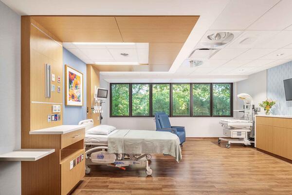 カジノ バカラ_エバンストン病院_労働と出産