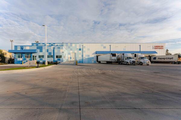 ロンバード冷蔵倉庫